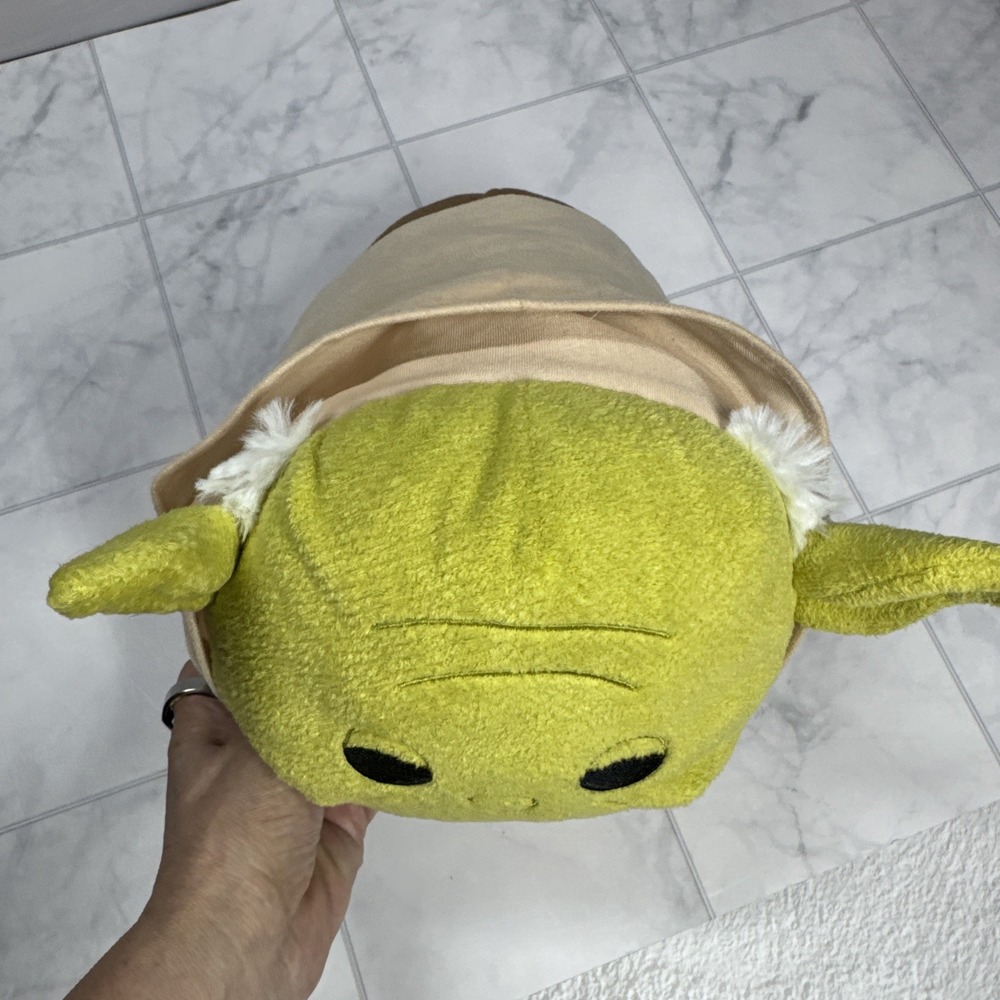 Yoda Star Wars Plush Disney Tsum Tsum Style Size 10" Stuffed Animal Plushy EUC - Picture 9 of 11